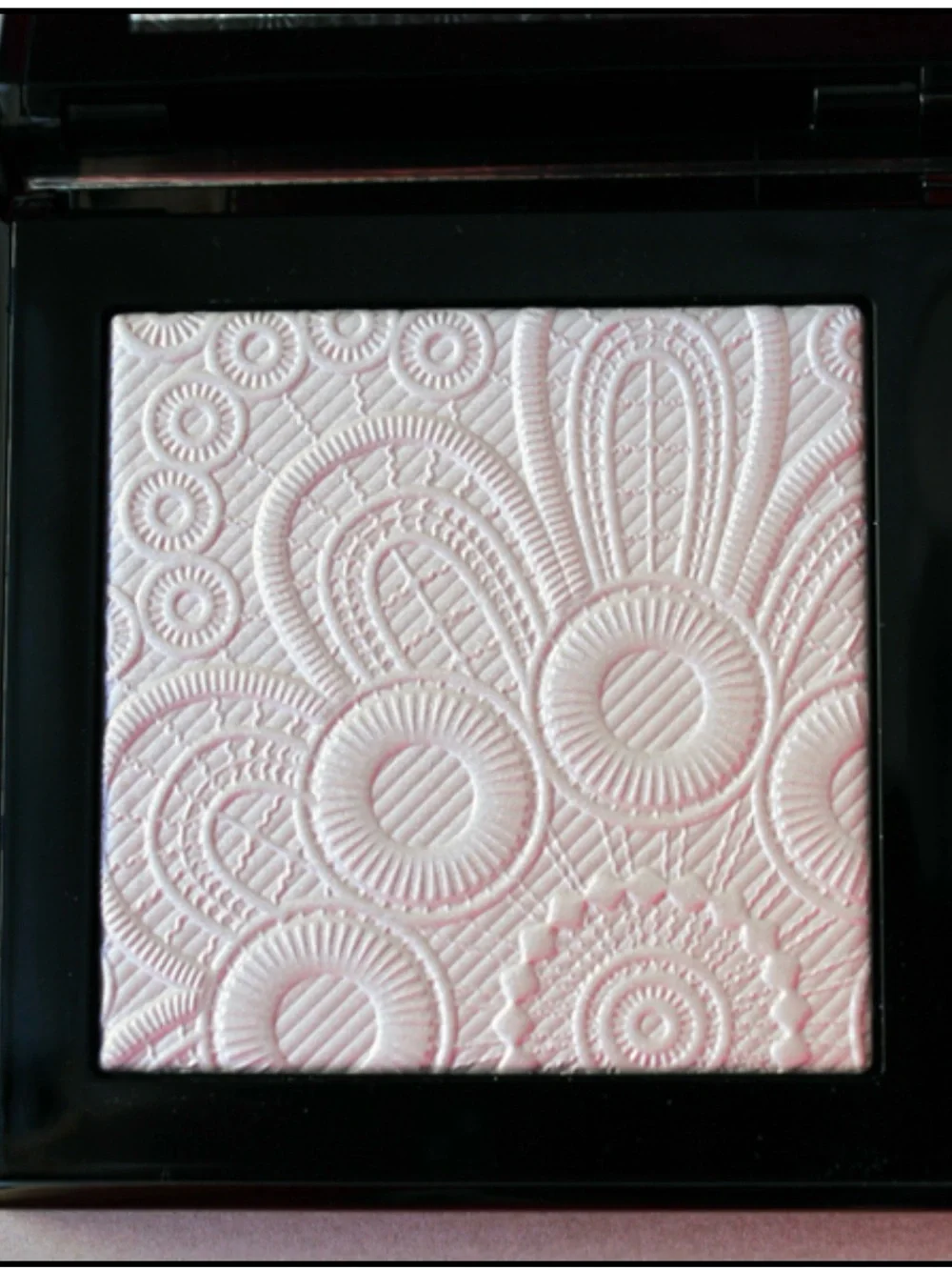 NIB Burberry 2016 Runway Highlighting Palette White No 01 Unopened
